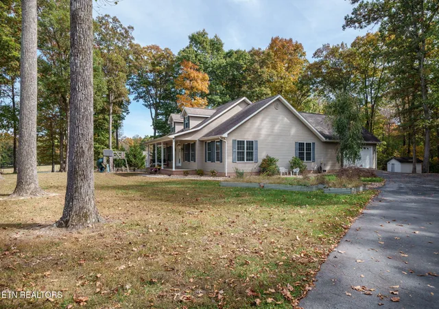 Single family home for sale at 1945 W Creston Rd, Crossville, TN 38571 | MLS# 1360194
