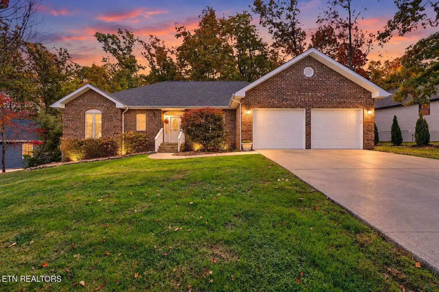 Single family home for sale at 12 Chelteham Ln, Crossville, TN 38558 | MLS# 1360647