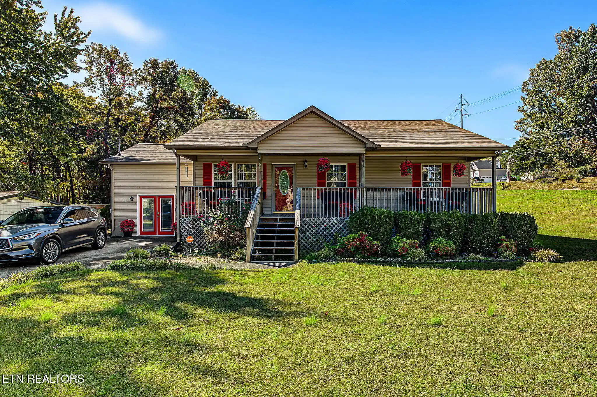 Single family home for sale at 2815 Glenpark Rd, Knoxville, TN 37921 | MLS# 1360546