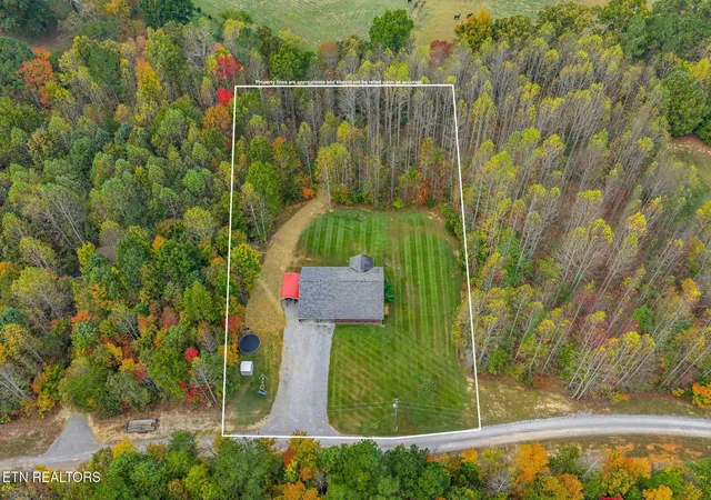 Photo 2 of Single family home for sale at 767 Ridge Rd, Madisonville, TN 37354 | MLS# 1360541 | Listing updated on 2026-10-30