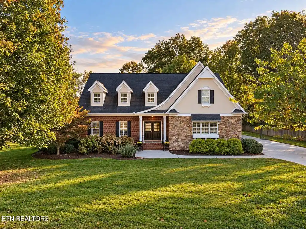 Single family home for sale at 12712 Comblain Rd, Farragut, TN 37934 | MLS# 1360636