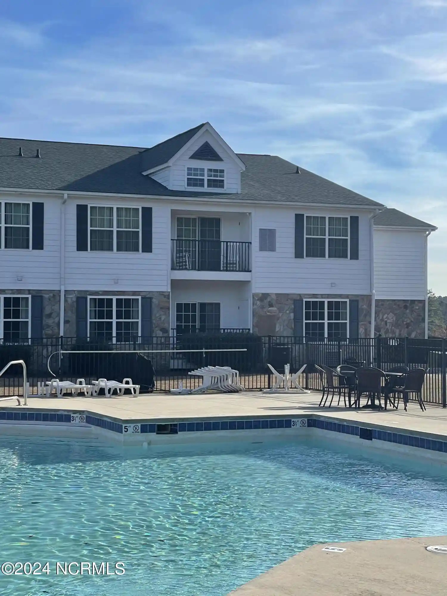 Listing Photo 1 - Condo for sale in 518 Little River Farm Blvd located at 518 Little River Farm Blvd, Carthage, NC 28327 - Unit #C100