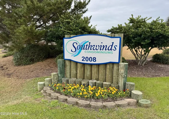 Listing Photo 2 - Condo for sale in building located at 2008 E Fort Macon Rd, Atlantic Beach, NC 28512 - Unit #I12