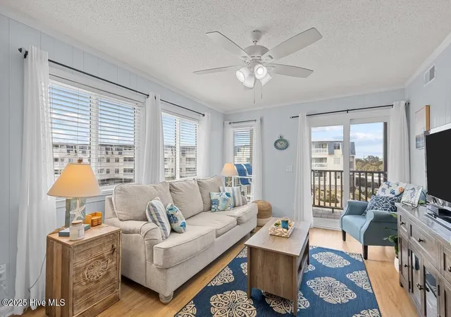 Listing Photo 3 - Condo for sale in building located at 2008 E Fort Macon Rd, Atlantic Beach, NC 28512 - Unit #I12