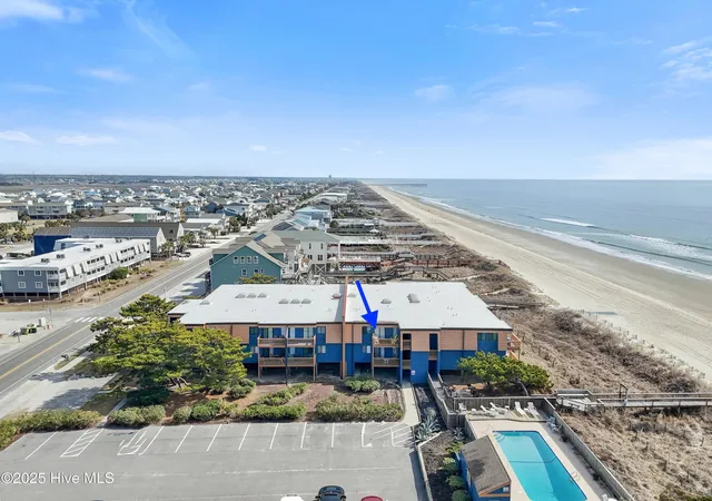 Listing Photo 5 - Condo for sale in building located at 275 W First St, Ocean Isle Beach, NC 28469 - Unit # 2i