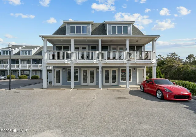 Listing Photo 1 - Condo for sale in building located at 5022 E Oak Island Dr, Oak Island, NC 28465 - Unit #Apt 3