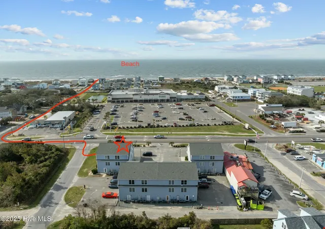 Listing Photo 3 - Condo for sale in building located at 5022 E Oak Island Dr, Oak Island, NC 28465 - Unit #Apt 3