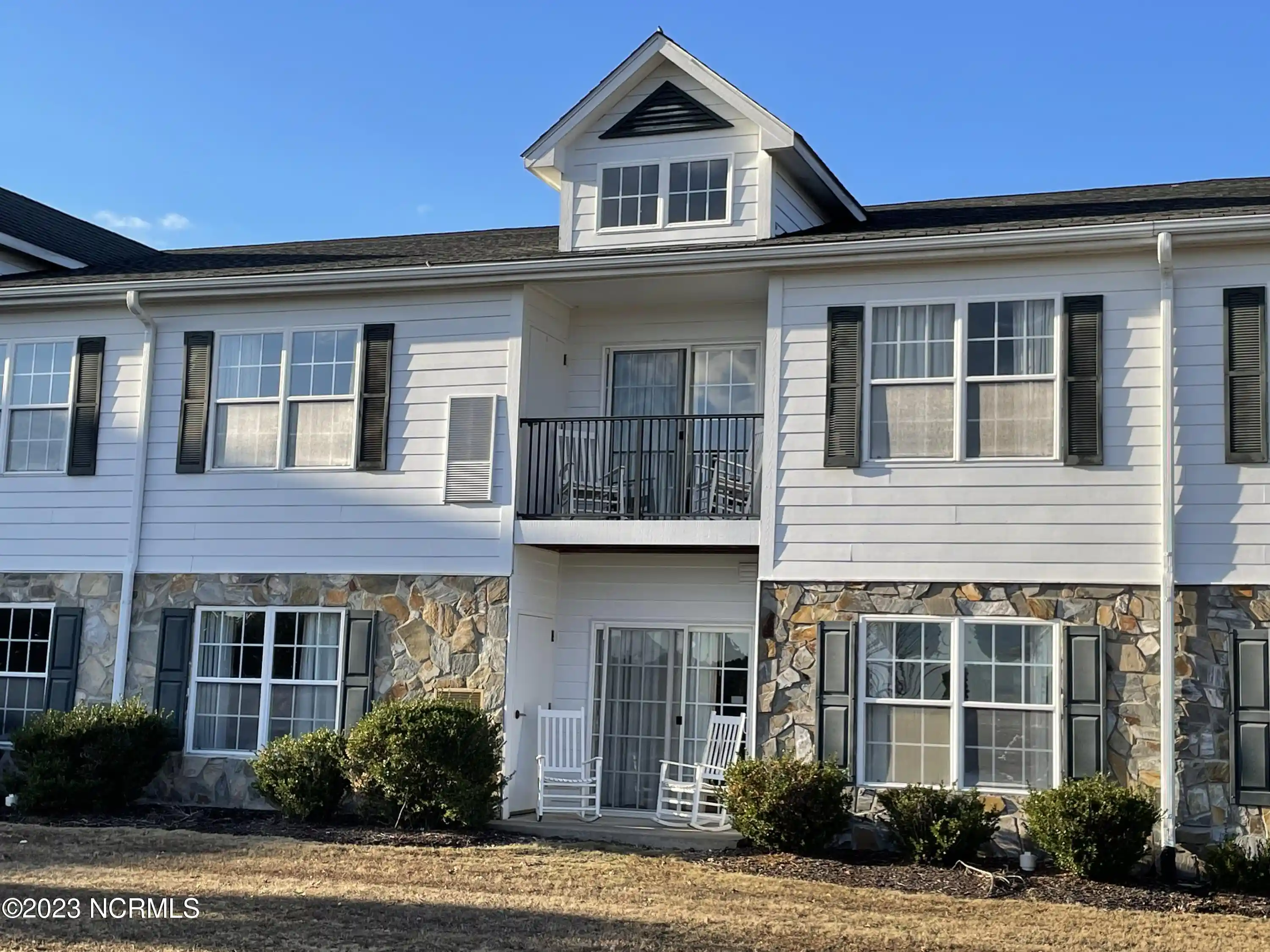 Listing Photo 1 - Condo for sale in 492 Little River Farm Blvd located at 492 Little River Farm Blvd, Carthage, NC 28327 - Unit #106A