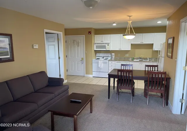 Listing Photo 5 - Condo for sale in building located at 492 Little River Farm Blvd, Carthage, NC 28327 - Unit #106A