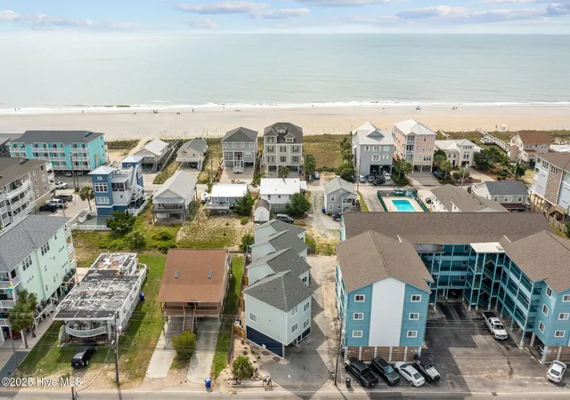 Listing Photo 2 - Condo for sale in building located at 1412 Canal Dr, Carolina Beach, NC 28428 - Unit #D