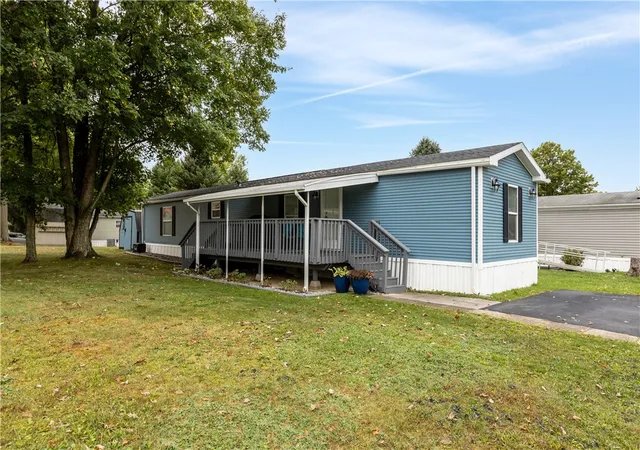 1st image of 115 York Rd, Cranberry Township, PA 16066 | MLS# 1674023