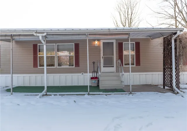 2nd image of 914 Chester Dr, Cranberry Township, PA 16066 | MLS# 1686119