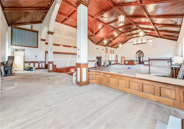Photo 2 of Single Family Residence at 2158 Mercer Rd, Fredonia, PA 16124 | MLS# 1687797 | | Sold on 2025-06-25