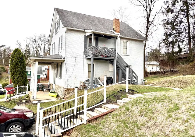 2nd image of 632 Joseph, East Mc Keesport, PA 15035 | MLS# 1693833