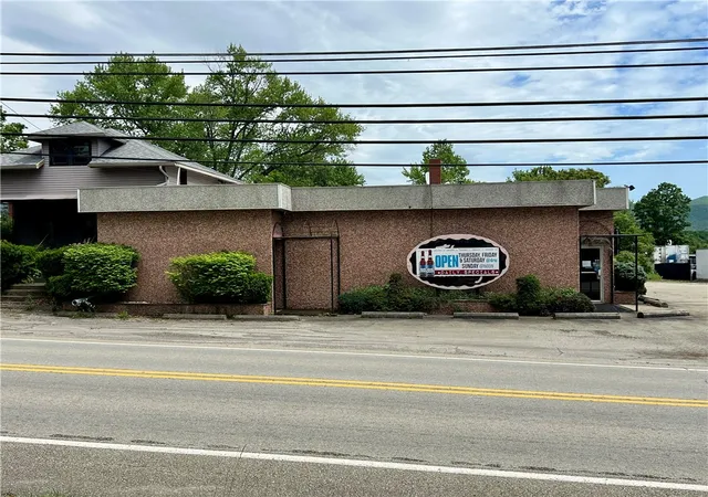 Photo 1 of Single family home for sale at 660 N Gallatin Ave, Uniontown, PA 15401 | MLS# 1702432 | Listing updated on 2026-05-19