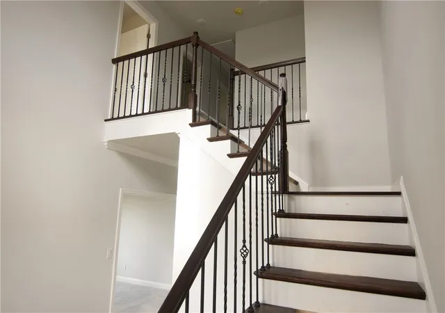 Photo 3 of Single family home for sale at 110 Harrowgate Ln #117, Canonsburg, PA 15317 | MLS# 1713469 | Listing updated on 2026-06-30