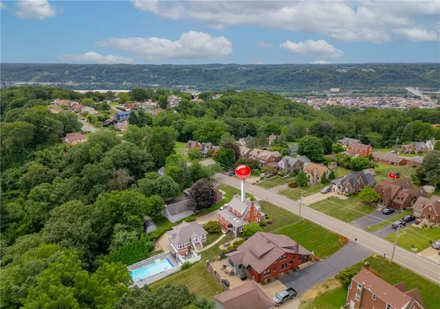 Homes for sale in Harmony Twp, PA | 832 Ridge Road, Harmony Twp, PA 15003 | MLS# 1714651