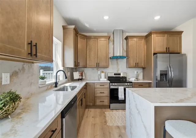 Homes for sale in Baldwin Boro, PA | 127 Bella Vista Dr, Baldwin Boro, PA 15236 | MLS# 1715576