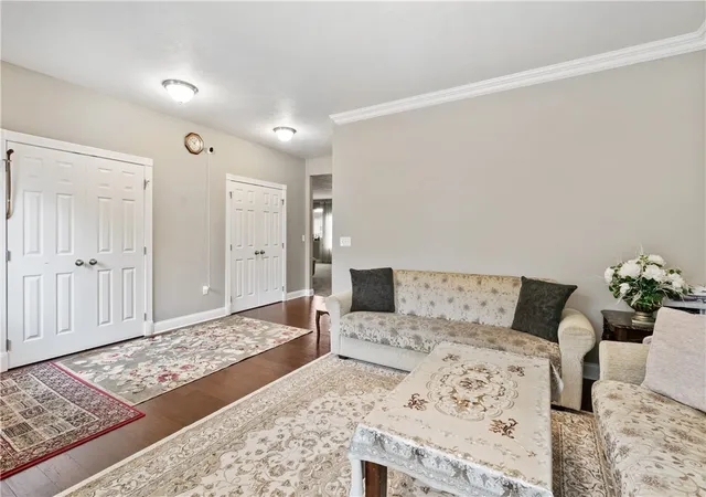 Photo 3 of Sale Pending at 141 Centennial Dr, Carnegie, PA 15106 | MLS# 1715748 | Listing updated on 2026-07-21