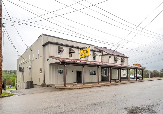 Homes for sale in Uniontown, PA | 277 N Gallatin Ave, Uniontown, PA 15401 | MLS# 1716876