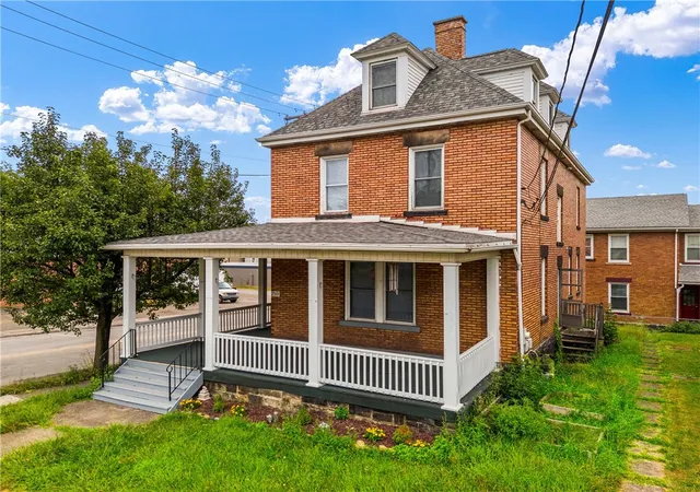 Homes for sale in Koppel, PA | 2501 2nd Ave, Koppel, PA 16136 | MLS# 1716899
