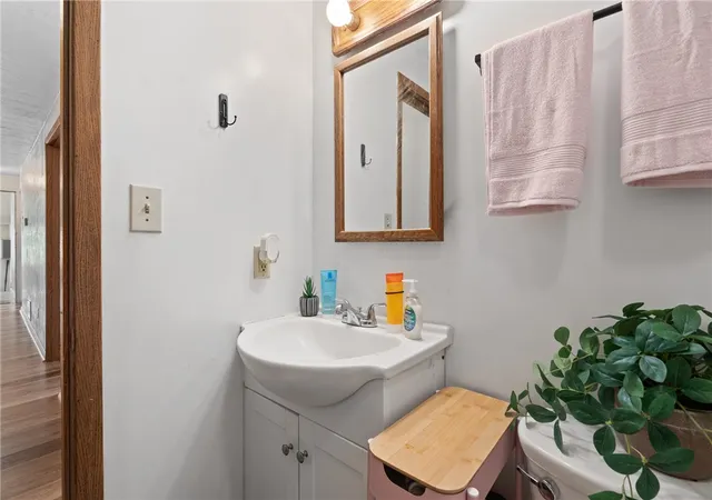 Photo 5 of Quadruplex at 3227 Hardie Way, Pittsburgh, PA 15213 | MLS# 1717205 | | Sold on 2025-10-03