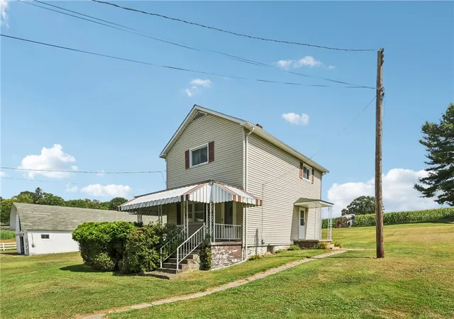 Homes for sale in Bell Twp, PA | 107 Moglia Lane, Bell Twp, PA 15613 | MLS# 1717442