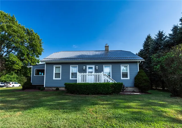 Homes for sale in New Sewickley Twp, PA | 1008 Route 68, New Sewickley Twp, PA 15066 | MLS# 1718241