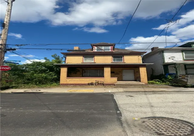 3rd image of 77 Industry St, Beltzhoover, PA 15210 | MLS# 1718287