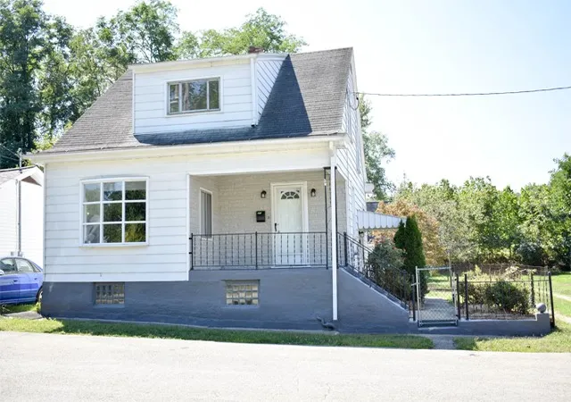 Homes for sale in South Union Twp, PA | 15 Trump Ave, South Union Twp, PA 15401 | MLS# 1720090