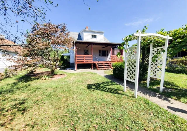 Homes for sale in South Union Twp, PA | 15 Trump Ave, South Union Twp, PA 15401 | MLS# 1720090
