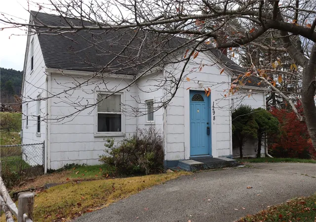 Homes for sale in Ligonier Twp, PA | 1298 E U S Hwy 30, Ligonier Twp, PA 15655 | MLS# 1720077