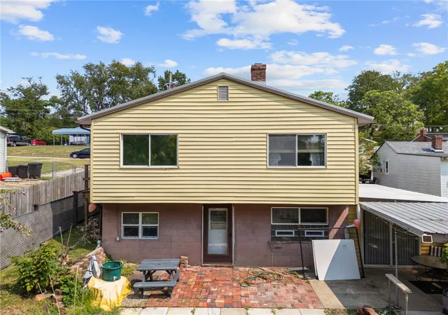 Homes for sale in Chartiers, PA | 415 North Ave, Chartiers, PA 15342 | MLS# 1720400