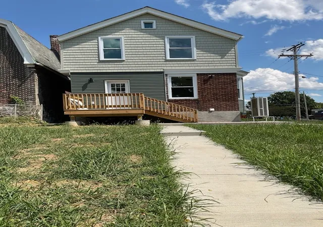 2nd image of 844 Gearing Ave, Pittsburgh, PA 15210 | MLS# 1720641
