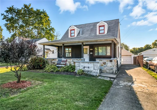 1st image of 634 Spencer Ave, Sharon, PA 16146 | MLS# 1720177