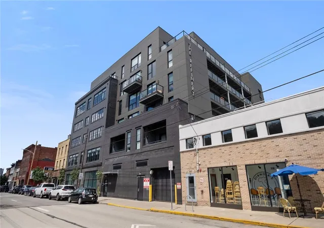 Homes for sale in Pittsburgh, PA | 2545 Penn Ave, Pittsburgh, PA 15222