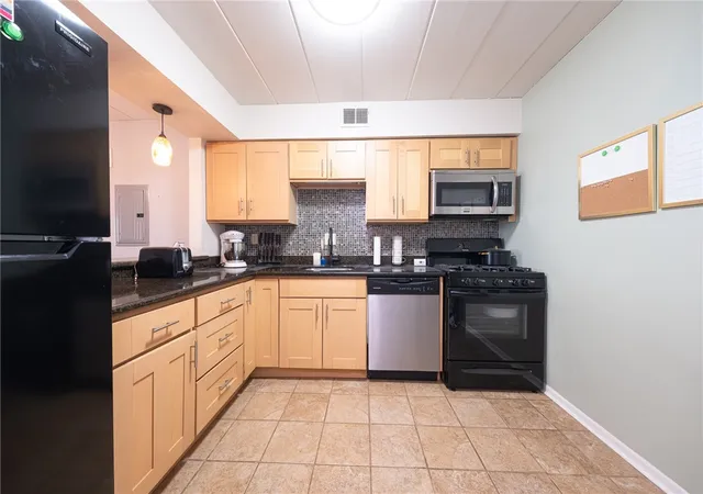 Homes for sale in Pittsburgh, PA | 2034 Swallow Hill Rd #326, Pittsburgh, PA 15220 | MLS# 1721458