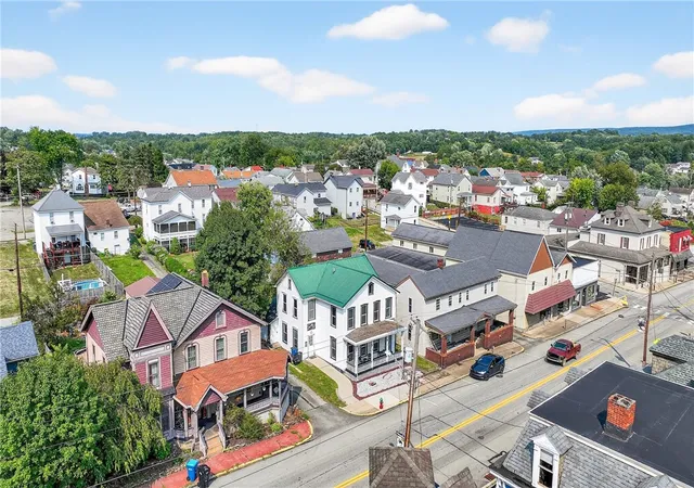 Homes for sale in Mt Pleasant Boro, PA | 320 W Main St, Mt Pleasant Boro, PA 15666 | MLS# 1721609
