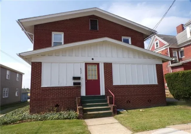 1st image of 820 822 Grant St, Indiana Boro, PA 15701 | MLS# 1721997