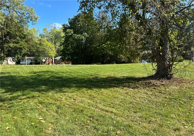 Homes for sale in Monroeville, PA | 3767 Evergreen Dr, Monroeville, PA 15146 | MLS# 1722595