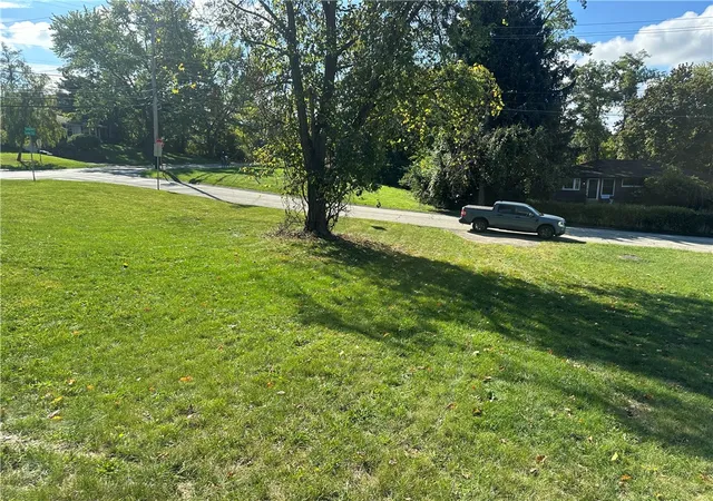 Homes for sale in Monroeville, PA | 3767 Evergreen Dr, Monroeville, PA 15146 | MLS# 1722595