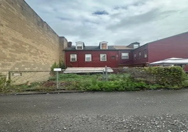 Photo 2 of Single Family Residence at 925 Constance St, Pittsburgh, PA 15212 | MLS# 1722712 | | Sold on 2025-11-10