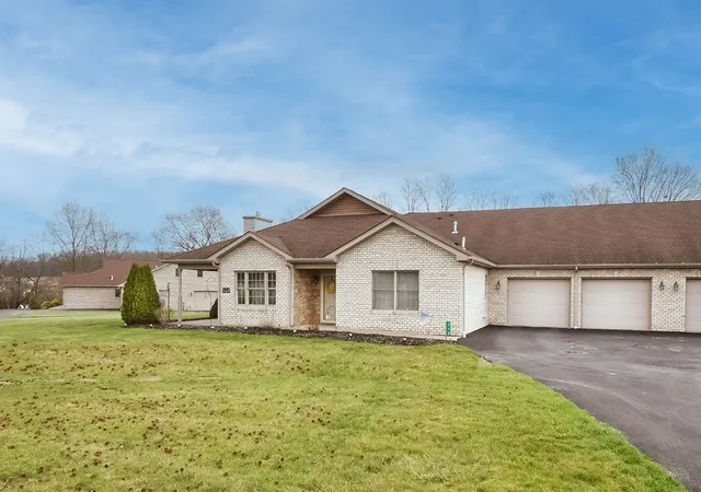 Photo 2 of Condo for sale at 218 Stoneybrook Dr, Cabot, PA 16023 | MLS# 1722947 | Listing updated on 2026-07-29
