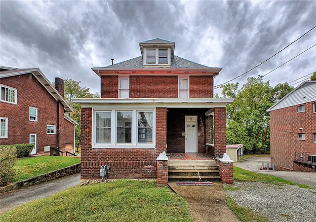 Homes for sale in Connellsville, PA | 1216 S Pittsburgh Street, Connellsville, PA 15425 | MLS# 1723040