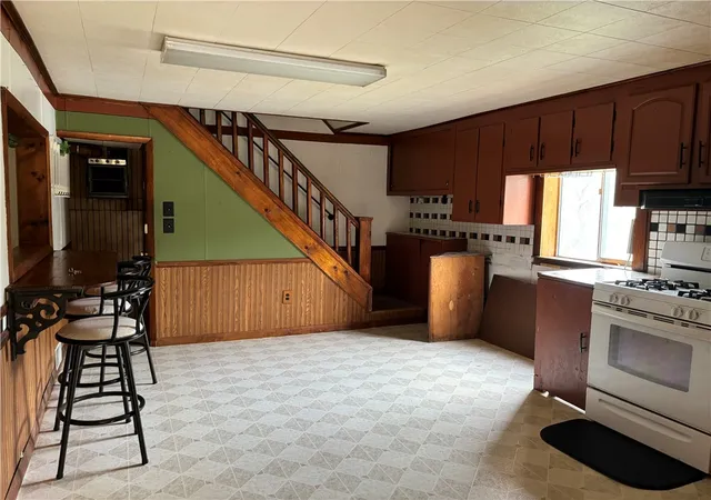 Homes for sale in Clymer, PA | 397 Purchase Line Rd, Clymer, PA 15728 | MLS# 1723044