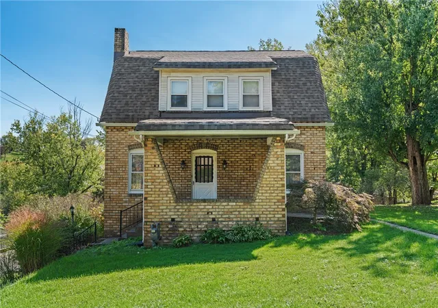 Homes for sale in Rostraver, PA | 767 Fellsburg Rd, Rostraver, PA 15012 | MLS# 1723571