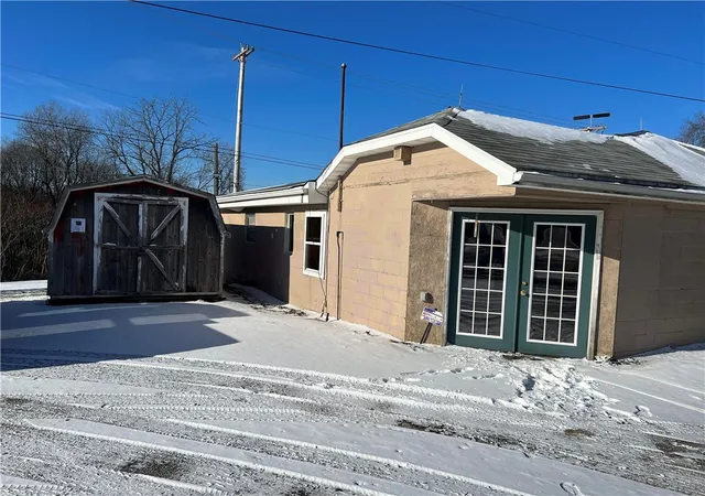 2nd image of 606 Georgetown Rd, Hadley, PA 16130 | MLS# 1723860