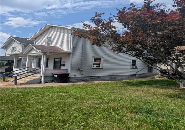 Photo 2 of Single family home for sale at 459 E Long Ave, New Castle, PA 16101 | MLS# 1723970 | Listing updated on 2025-10-04