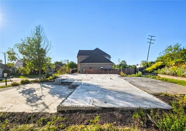 Photo 4 of Single family home for sale at 4540 Marina Dr, Homestead, PA 15120 | MLS# 1724035 | Listing updated on 2026-07-14
