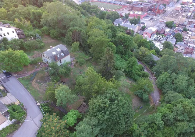 1st image of 10 Ingress Way, Pittsburgh, PA 15203 | MLS# 1724133